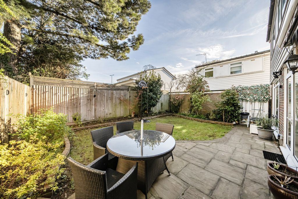 Property photo 3 of 18 1434802-4-69c55d0...