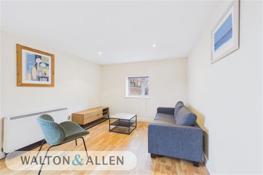 Property photo 1 of 7 (Main)