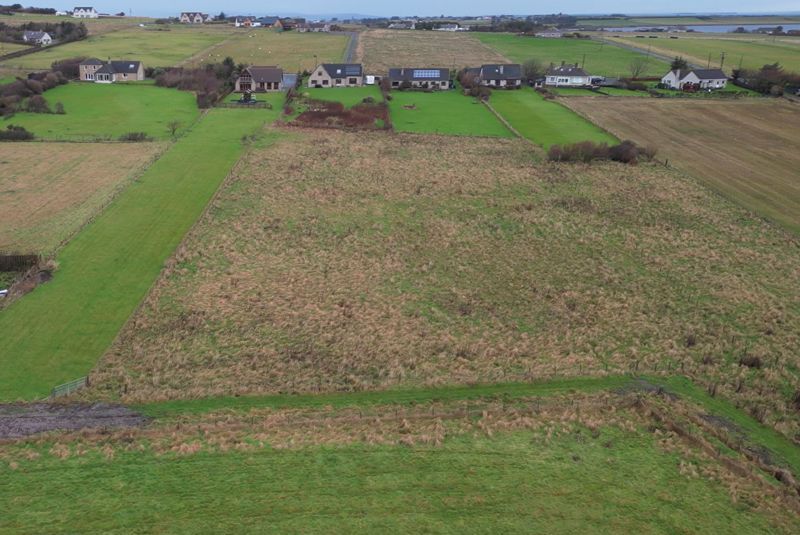 Property photo 3 of 4 Photo 6