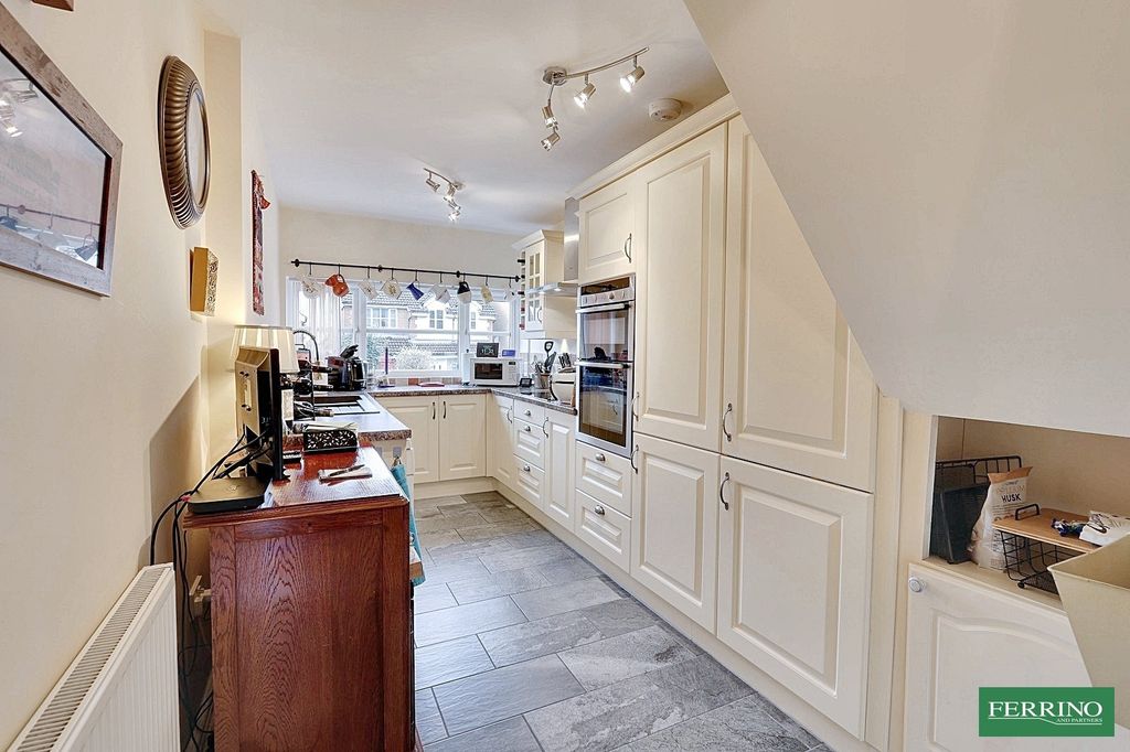 Property photo 3 of 24 Kitchen