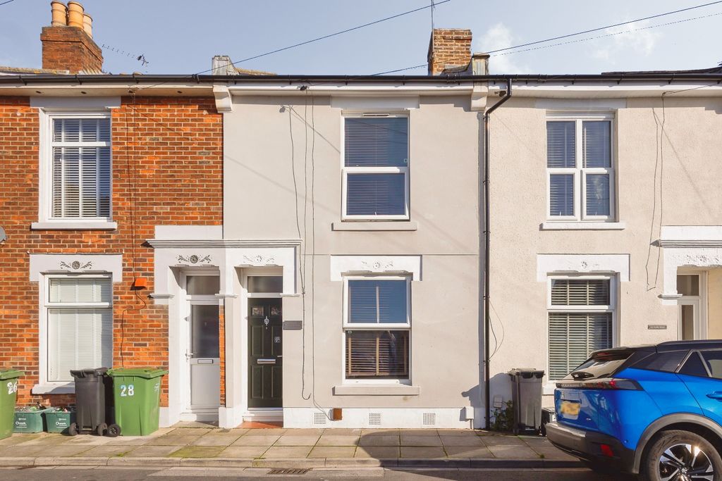 Property photo 2 of 18