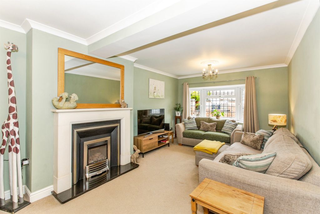 Property photo 2 of 21