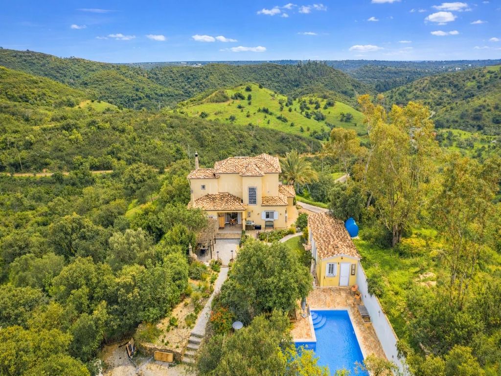 Property photo 1 of 30