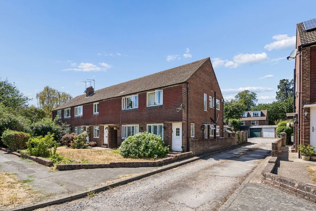 Property photo 1 of 12