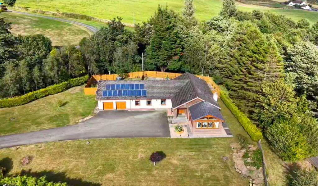 Property photo 1 of 39 A