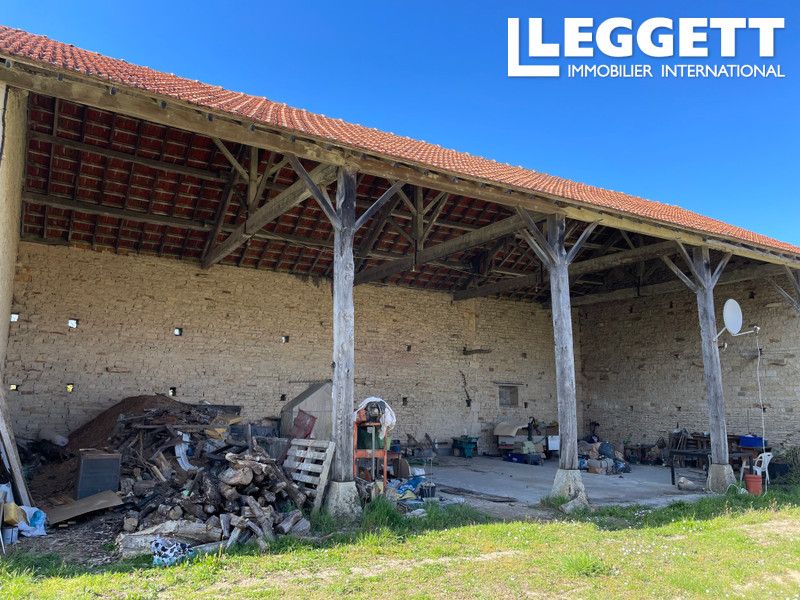 Property photo 2 of 10