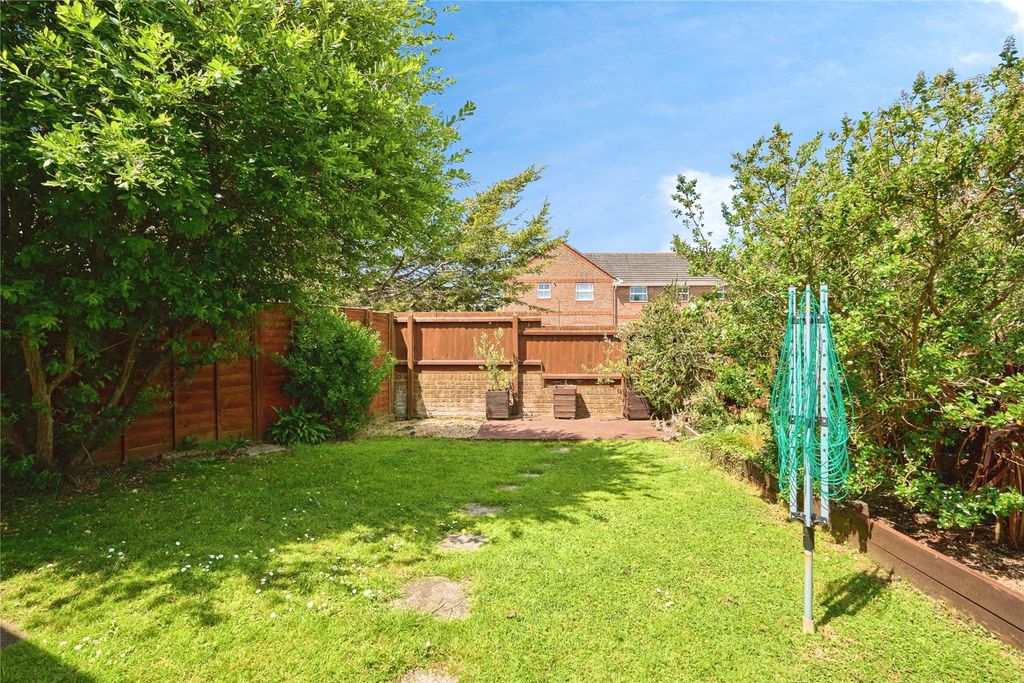 Property photo 3 of 17 Picture No. 33