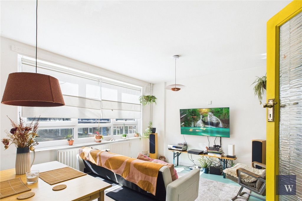 Property photo 1 of 12 Picture No. 02