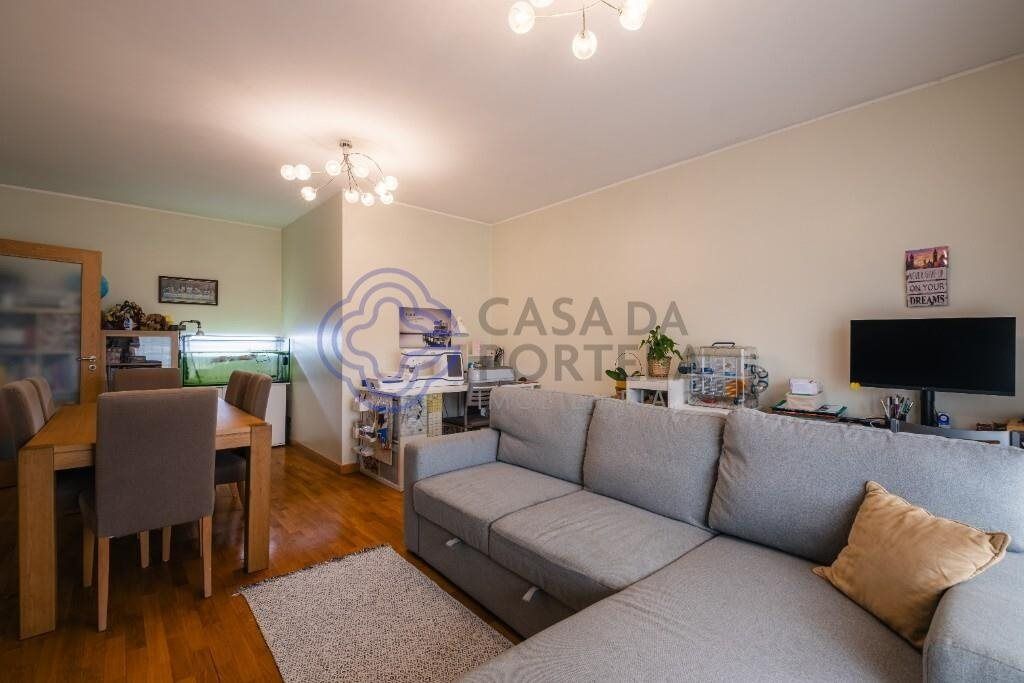 Property photo 3 of 24