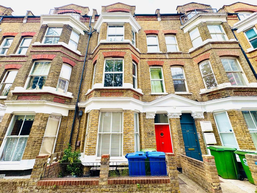 Property photo 2 of 14