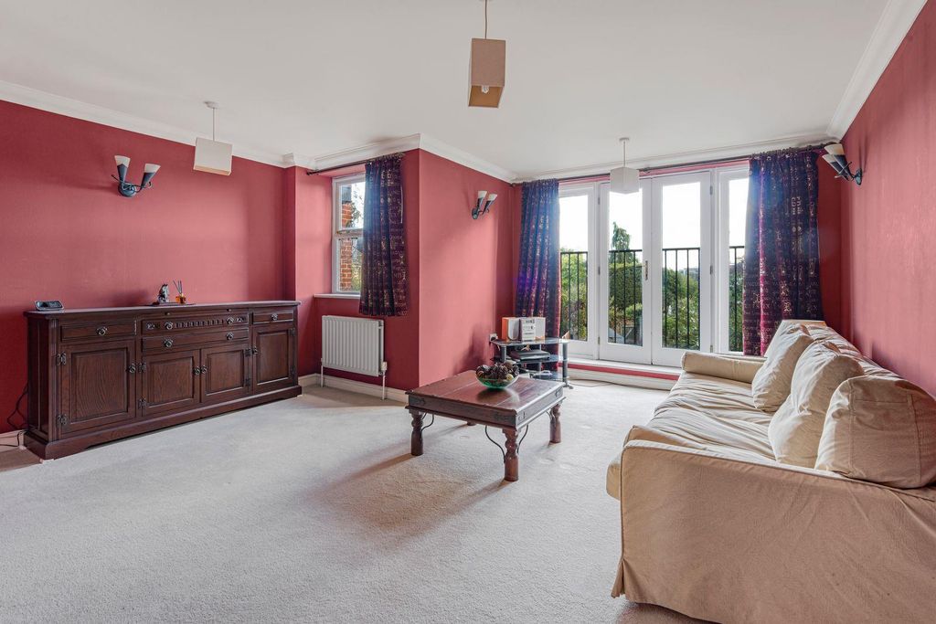 Property photo 3 of 13 Reception Room
