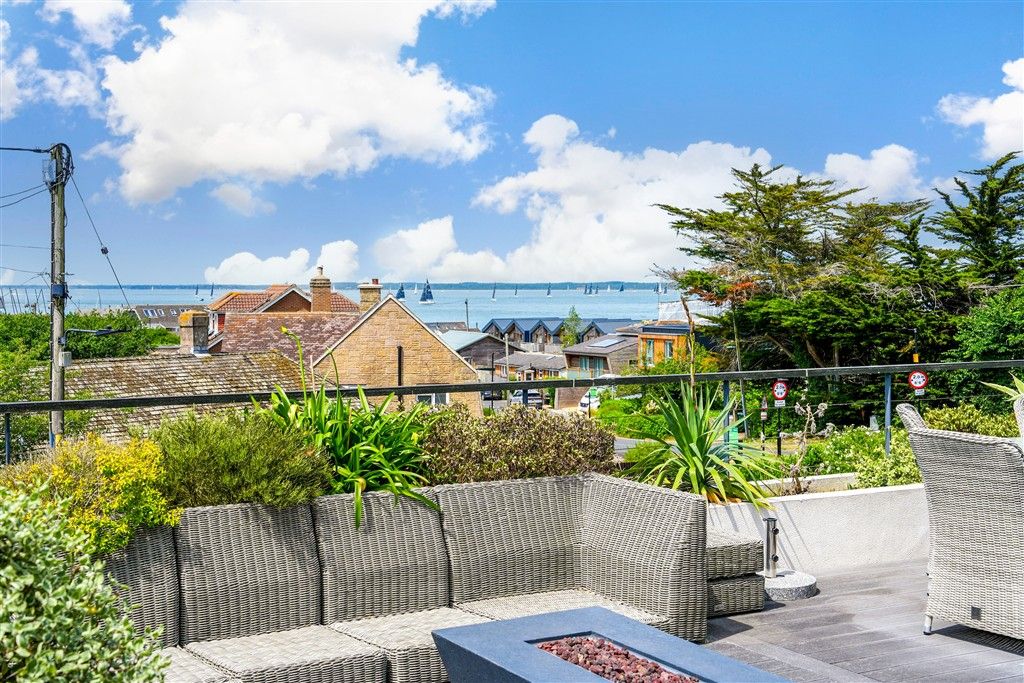Property photo 1 of 20 View & Terrace*