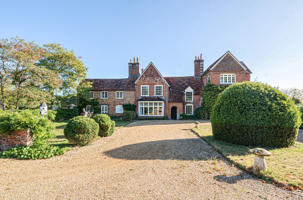 Property photo 1 of 37 1349490-1-68Be925...