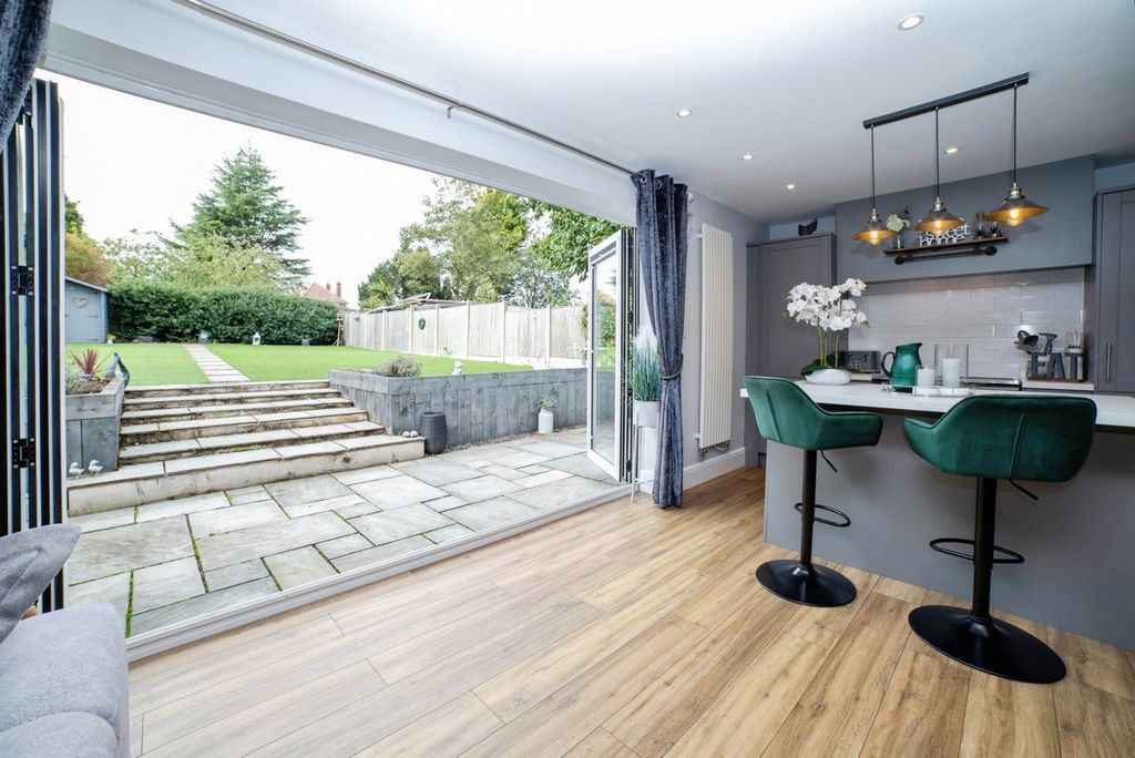 Property photo 3 of 34 Open Plan Living