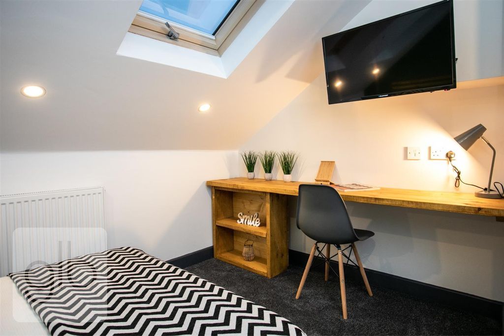 Property photo 3 of 9 4.Png