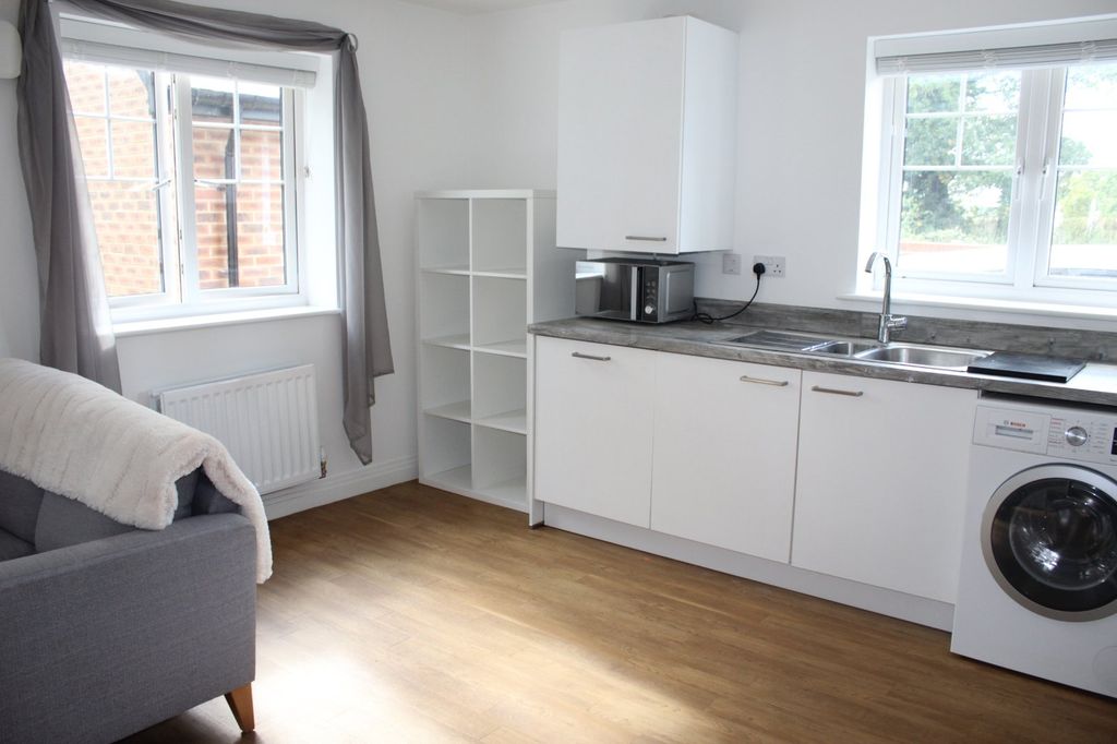 Property photo 3 of 13 Picture No. 40