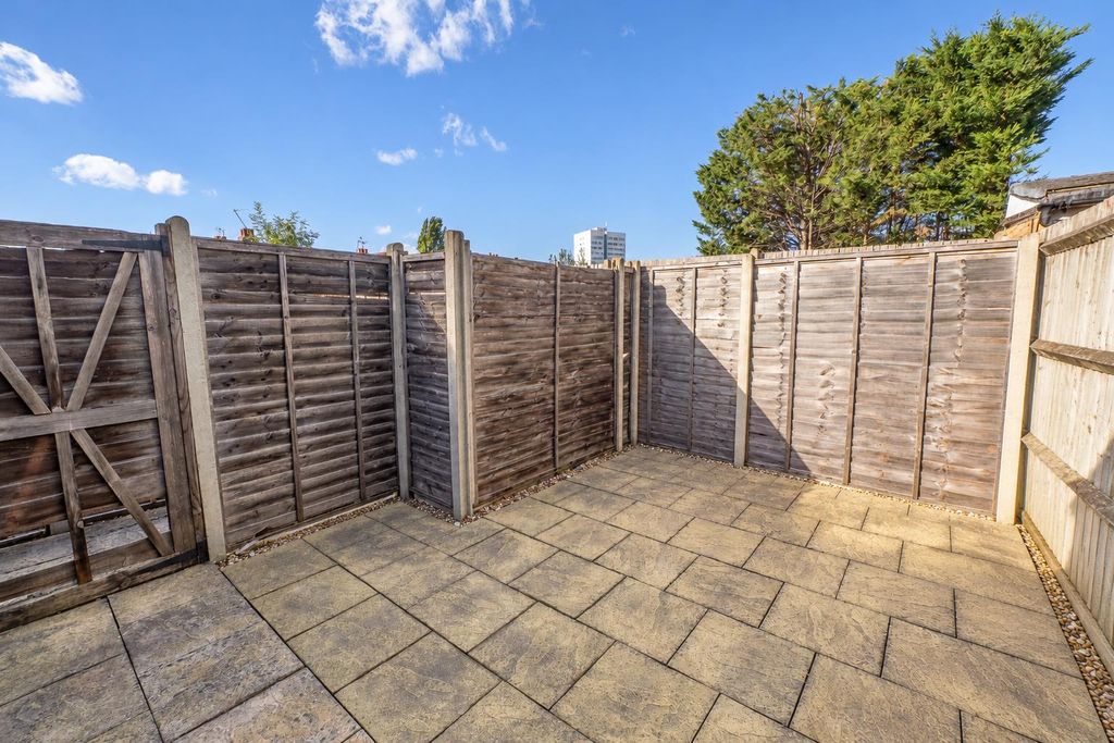 Property photo 3 of 9 Hr-099.Jpg.Png