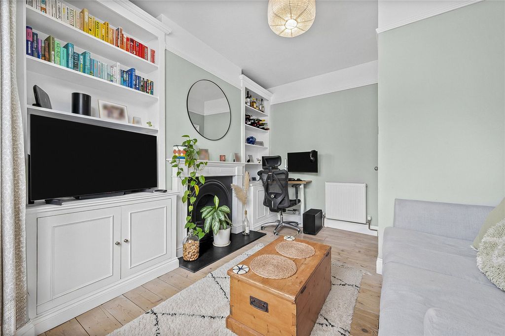 Property photo 3 of 13 Picture No. 07