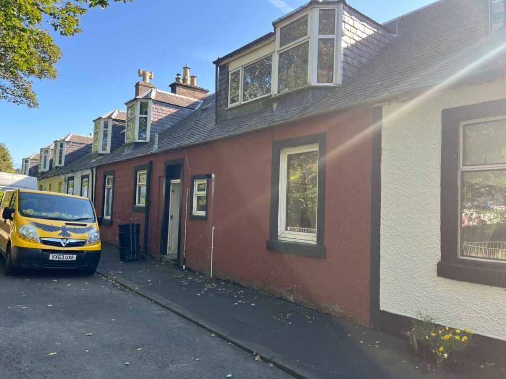 Property photo 1 of 5