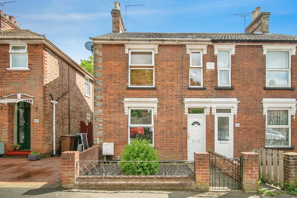 Property photo 1 of 13