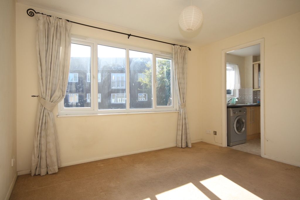 Property photo 2 of 6 Reception Room