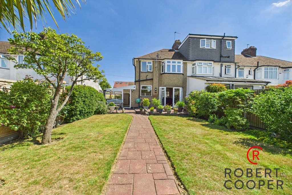 Property photo 3 of 19 Picture No. 32