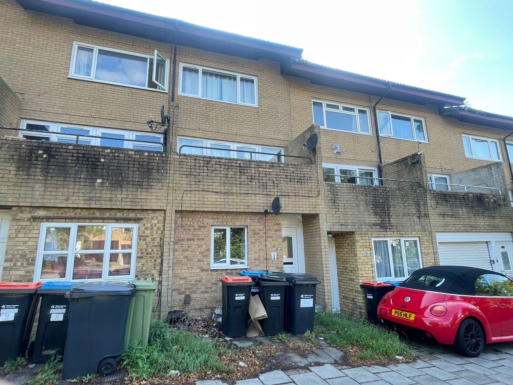 Property photo 1 of 4