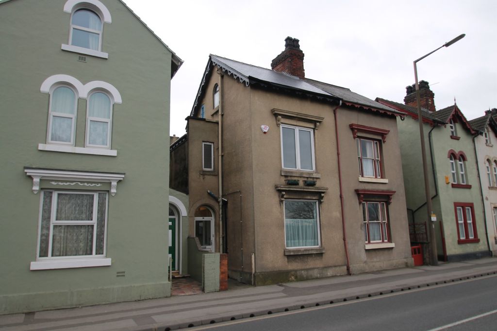 Property photo 1 of 12 35 B Frt