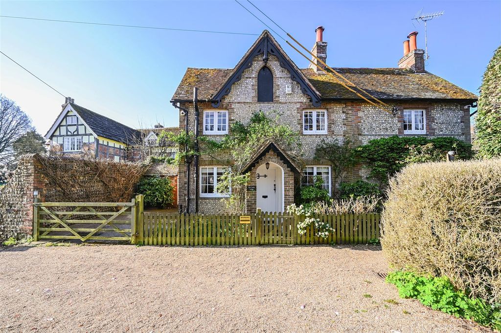 Property photo 1 of 31 Red Oaks Lodge, Henfield, Bn5 (1).Jpg