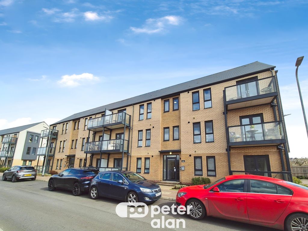 Property photo 1 of 14 Image