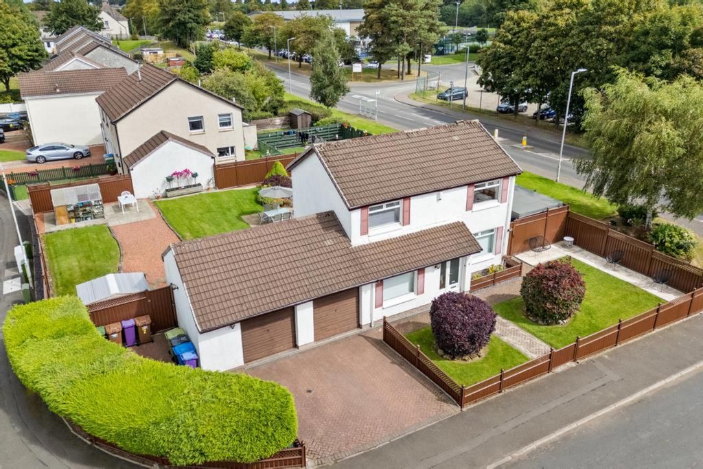 Property photo 1 of 37