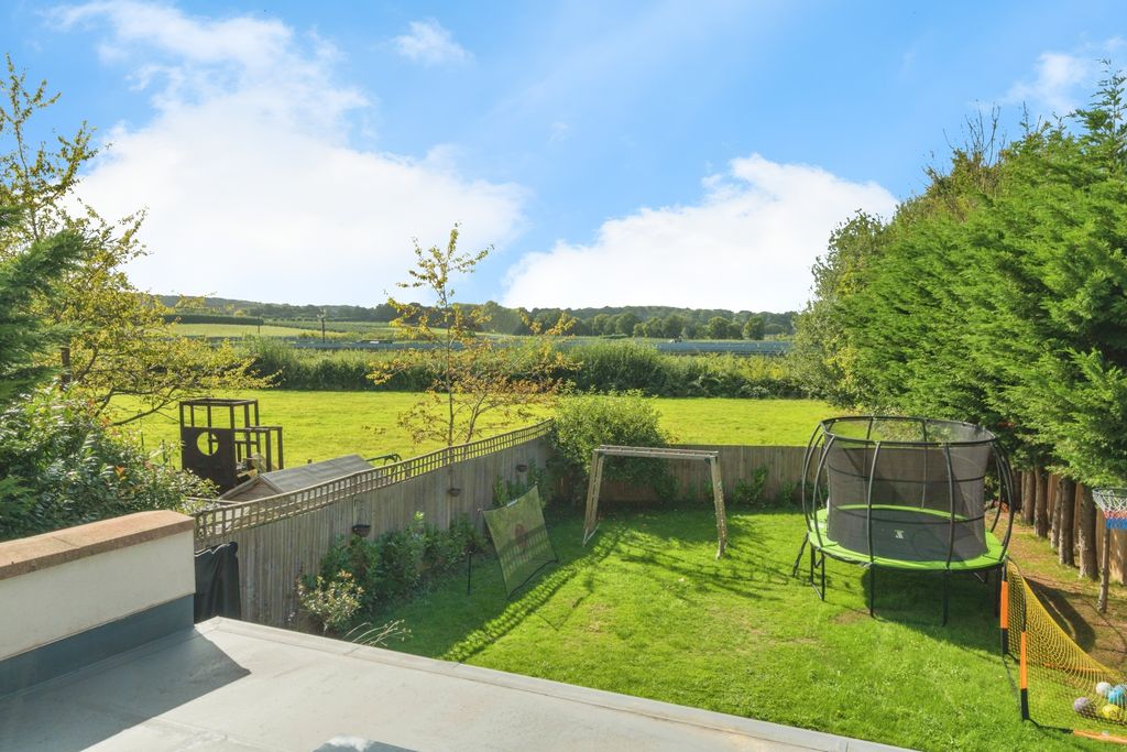 Property photo 3 of 20 Photo #3