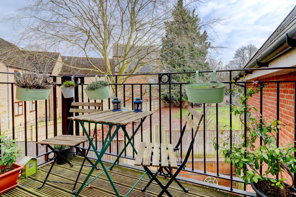 Property photo 2 of 10 Picture No. 13