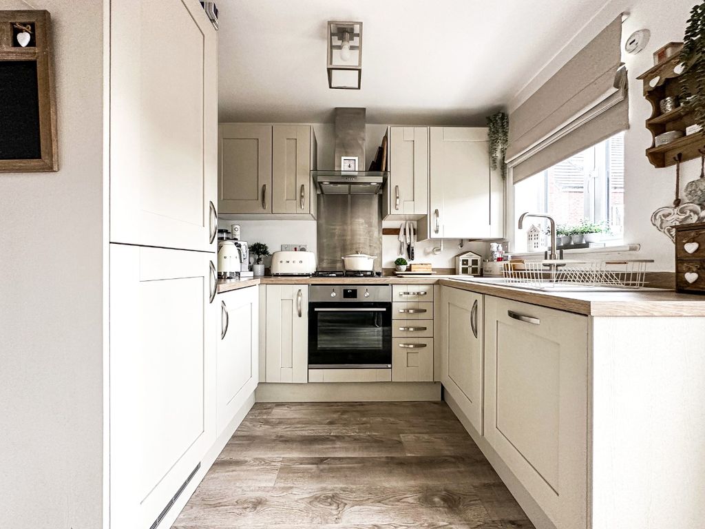 Property photo 3 of 20 5234694