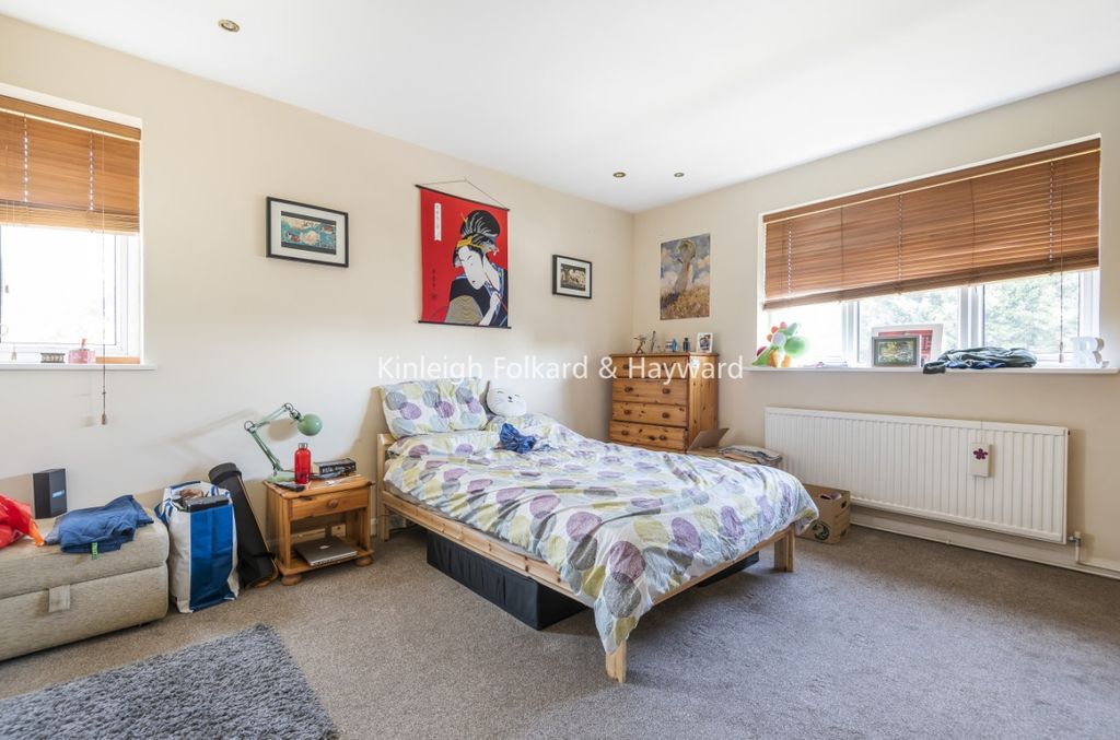 Property photo 1 of 6 9F8B2304-4d01-44F7-8