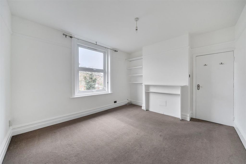 Property photo 2 of 11 1407840-11-6984d01c65d91.Jpg