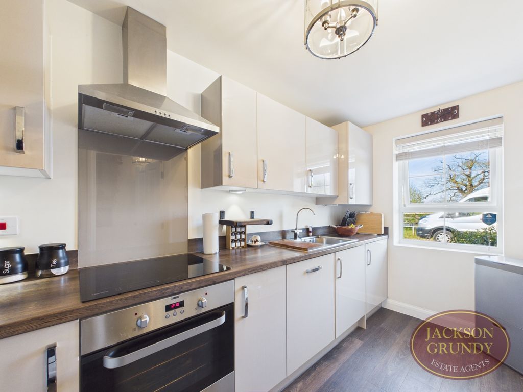 Property photo 3 of 18 Higgs Close