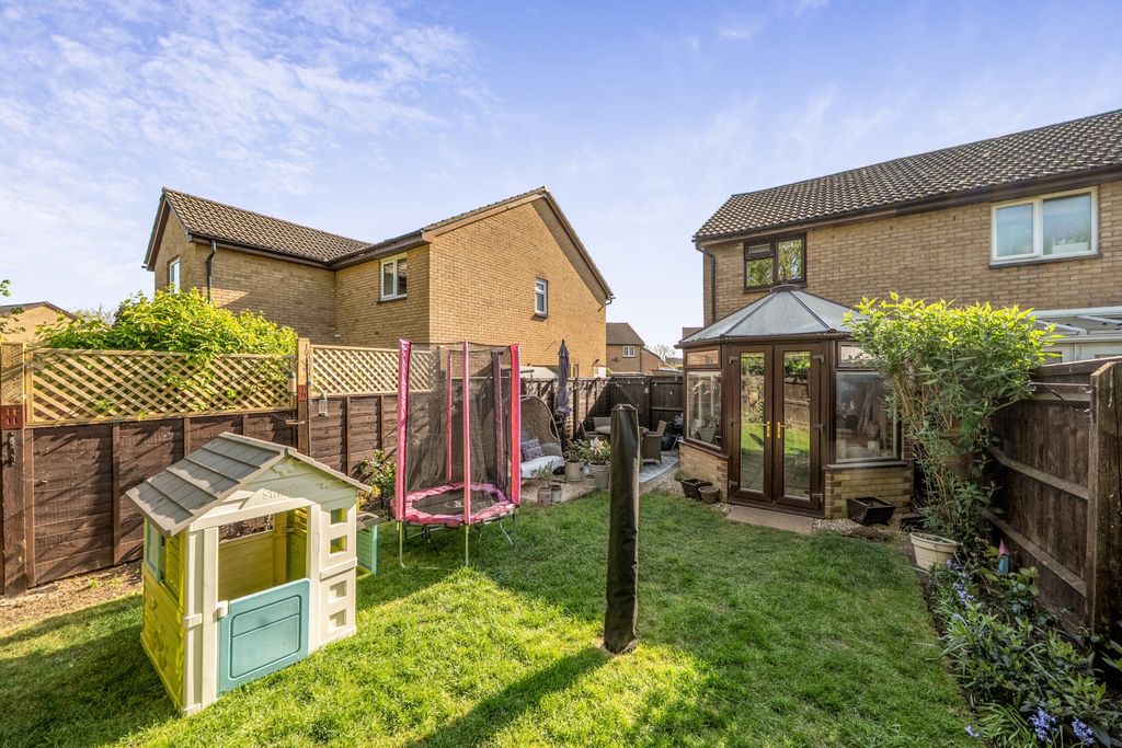 Property photo 2 of 10 1449728-10-69E9E183E0980