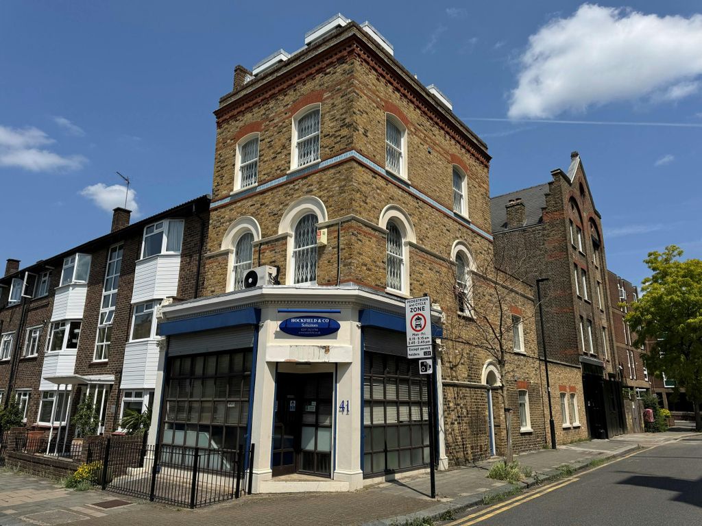 Property photo 1 of 1 41 Reedworth Street Ext.Jpg