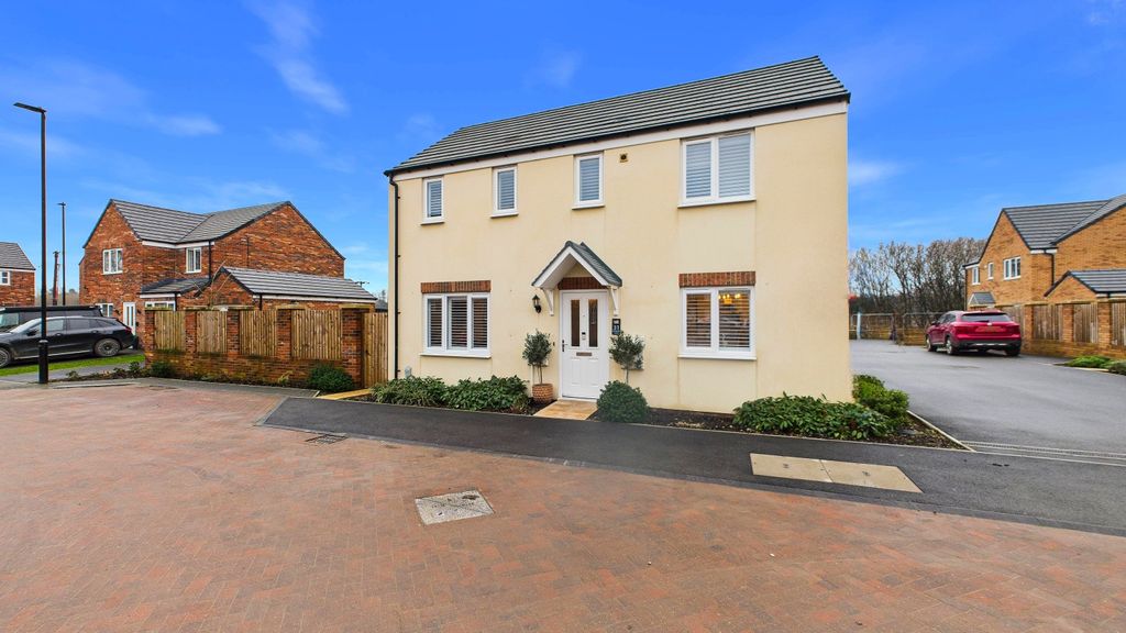 Property photo 1 of 25 B11E6Df3694A4968982bbc1F03F66d8F_100_Cam02351G0-Pr