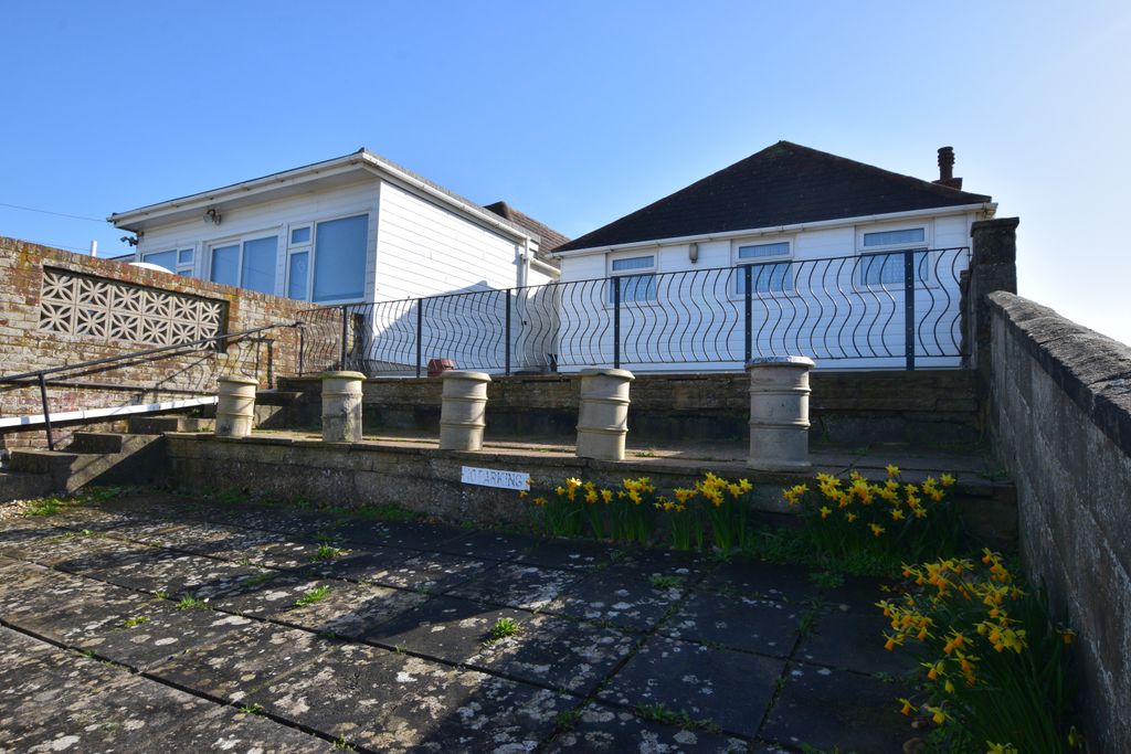 Property photo 2 of 28 Front &amp; Parking