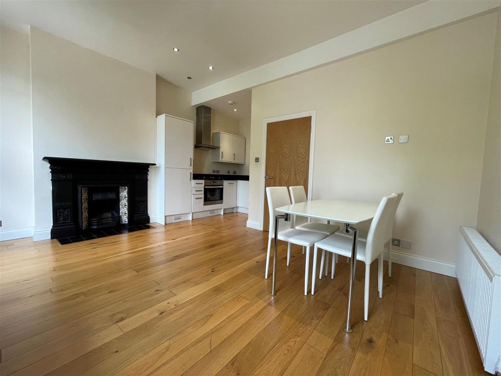 Property photo 1 of 6 1 Bedroom Apartment For Rent