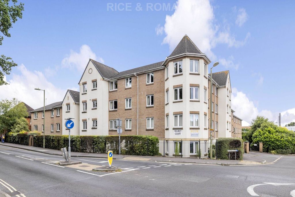 Property photo 1 of 9