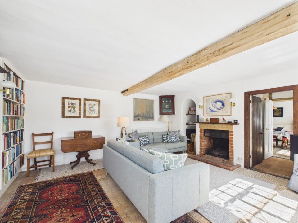 Property photo 2 of 30