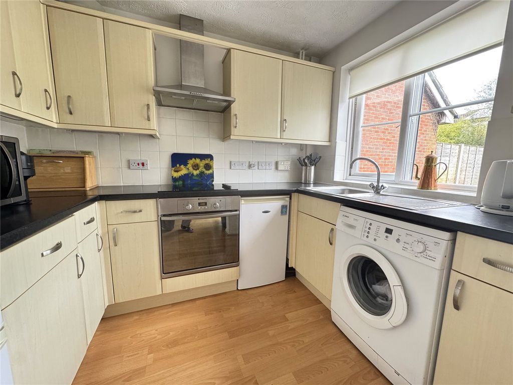 Property photo 2 of 16 Picture No. 09