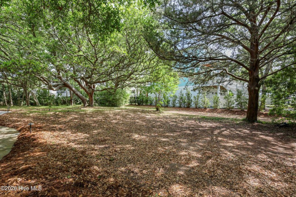 Property photo 2 of 12 <Alttext/>