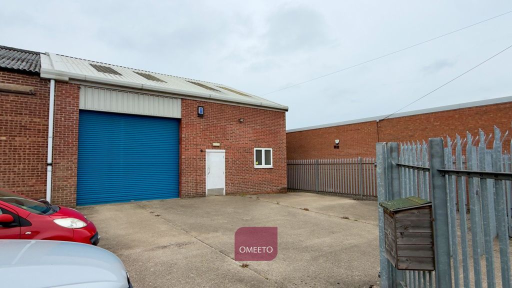 Property photo 1 of 4 Warehouse To Rent