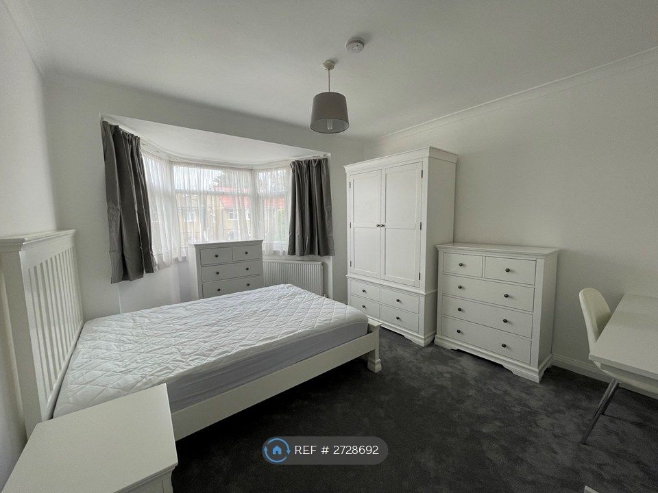 Property photo 2 of 20 Bedroom 4