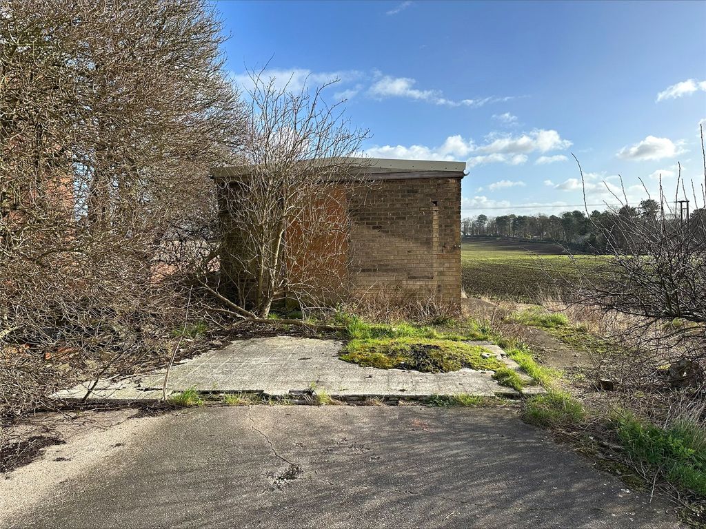 Property photo 3 of 6 Picture No. 03