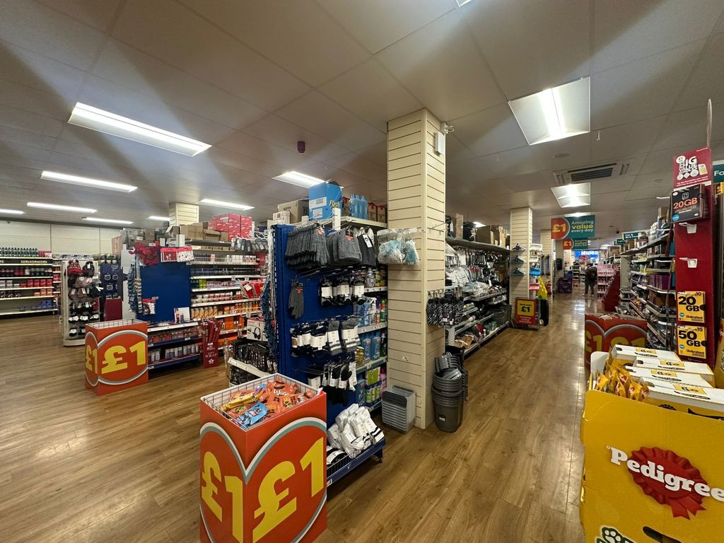 Property photo 3 of 7